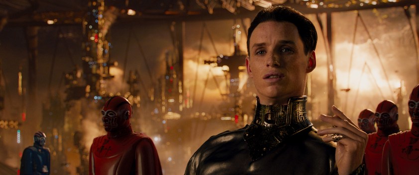 et "Lord Knacki Balls" par son ex-femme me souffle-t-on. Que cet univers est cruel ! JUPITER ASCENDING
