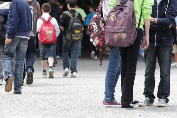 h-4-2401311-1297346107